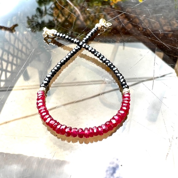 Natural Black Spinel and Ruby Bracelet Handmade in Solid 14k Yellow Gold - Picture 9 of 9
